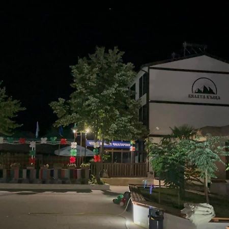 Бялата Къща Hotel Chakalarovo Ngoại thất bức ảnh